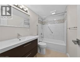 640 WEST Street UnitNo. 902 - 32