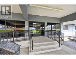 640 WEST Street UnitNo. 902 - 4