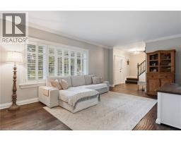 35 GOLFDALE Road - 7