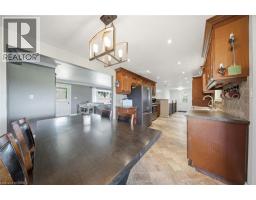 1840 THOMPSON Road E - 10