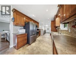 1840 THOMPSON Road E - 11