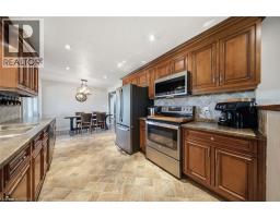 1840 THOMPSON Road E - 14