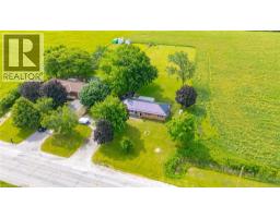 1840 THOMPSON Road E - 44