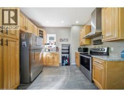 816 COLBORNE Street E - 20
