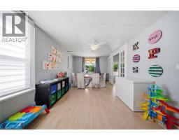 816 COLBORNE Street E - 26