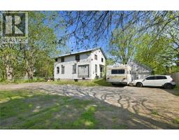 816 COLBORNE Street E - 43