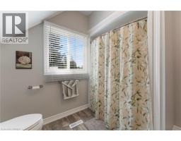 182 GOVERNOR S Road E - 32