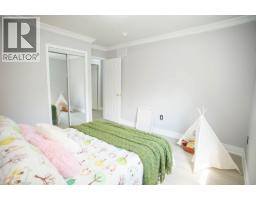 61 LESLIE Avenue - 20