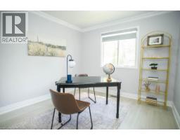 61 LESLIE Avenue - 21