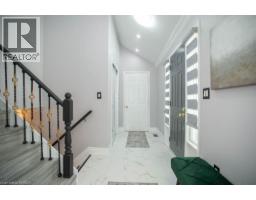 61 LESLIE Avenue - 6