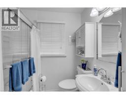 23 TYRELL Street - 19