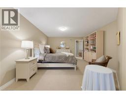 655 PARK Road N UnitNo. 13 - 22