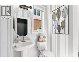 21 HARTLEY Avenue - 12