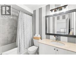 21 HARTLEY Avenue - 21