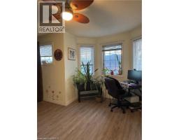 252 BERRY Street - 12