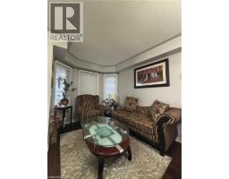 252 BERRY Street - 4