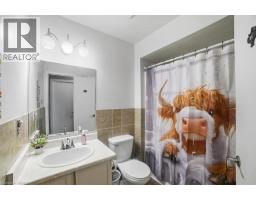 16 PALOMINO Drive - 22