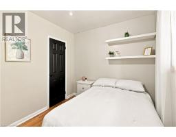 45 ARGYLE Avenue - 25