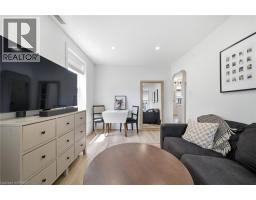 8 RUSSELL Street - 5