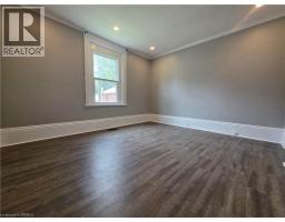 109 SYDENHAM Street - 10