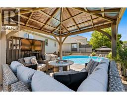 47 DEERPARK Avenue - 33