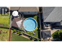 47 DEERPARK Avenue - 40