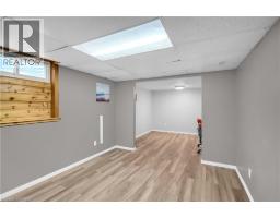 92 BRIER PARK Road - 31