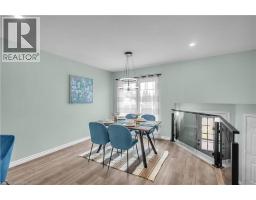 4 DOWDEN Avenue - 11