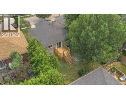 4 DOWDEN Avenue - 49