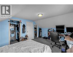 35 JAMES Avenue - 10
