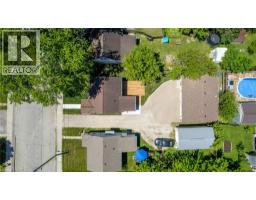 59 SALISBURY Avenue - 32