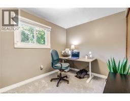 207 DUNSDON Street - 14