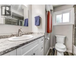 207 DUNSDON Street - 15