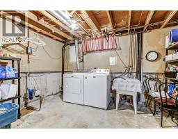 207 DUNSDON Street - 16