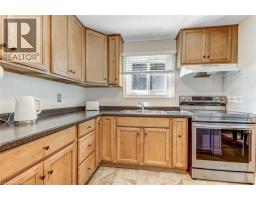 207 DUNSDON Street - 7
