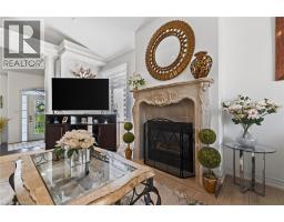62 VARLEY Crescent - 21