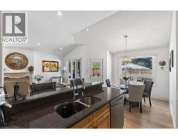 62 VARLEY Crescent - 27
