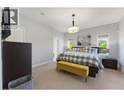 13 WINGROVE WOODS - 21