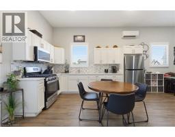 13 WINGROVE WOODS - 38
