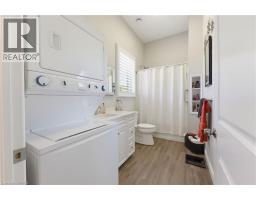 13 WINGROVE WOODS - 43