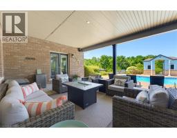 13 WINGROVE WOODS - 47