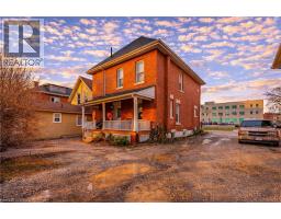 38 NELSON Street - 31