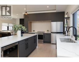 40 VARADI Avenue - 12