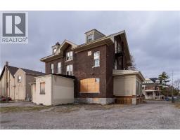 41 WELLINGTON Street - 20