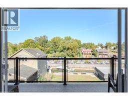 50 GRAND Street - 32