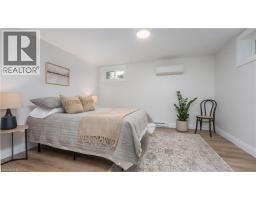 75 HENDERSON Avenue - 25