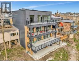 7 GRAND RIVER Street N UnitNo. 201 - 37