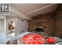2057 WINCANTON Crescent - 36