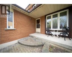 2057 WINCANTON Crescent - 4