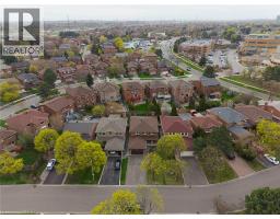 2057 WINCANTON Crescent - 40